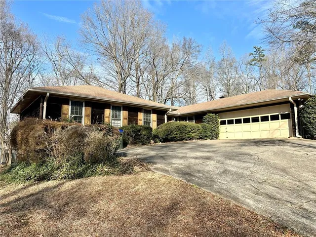 $535,000 | 320 Wickerberry Lane, Roswell, GA 30075