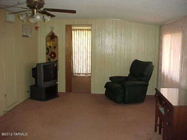 5956 West Rafter Cir Street Tucson, AZ 85713 - Photo 5 of 30
