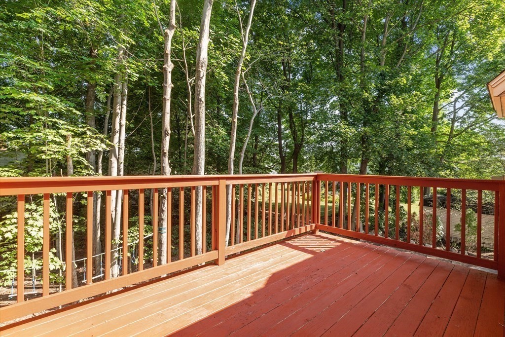 19 Benjamin Lane Reading, MA 01867 - Photo 15 of 42