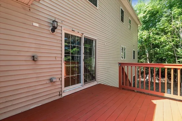 $5,850 | 19 Benjamin Lane, Reading, MA 01867