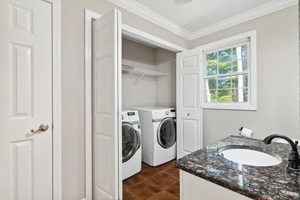 $5,850 | 19 Benjamin Lane, Reading, MA 01867