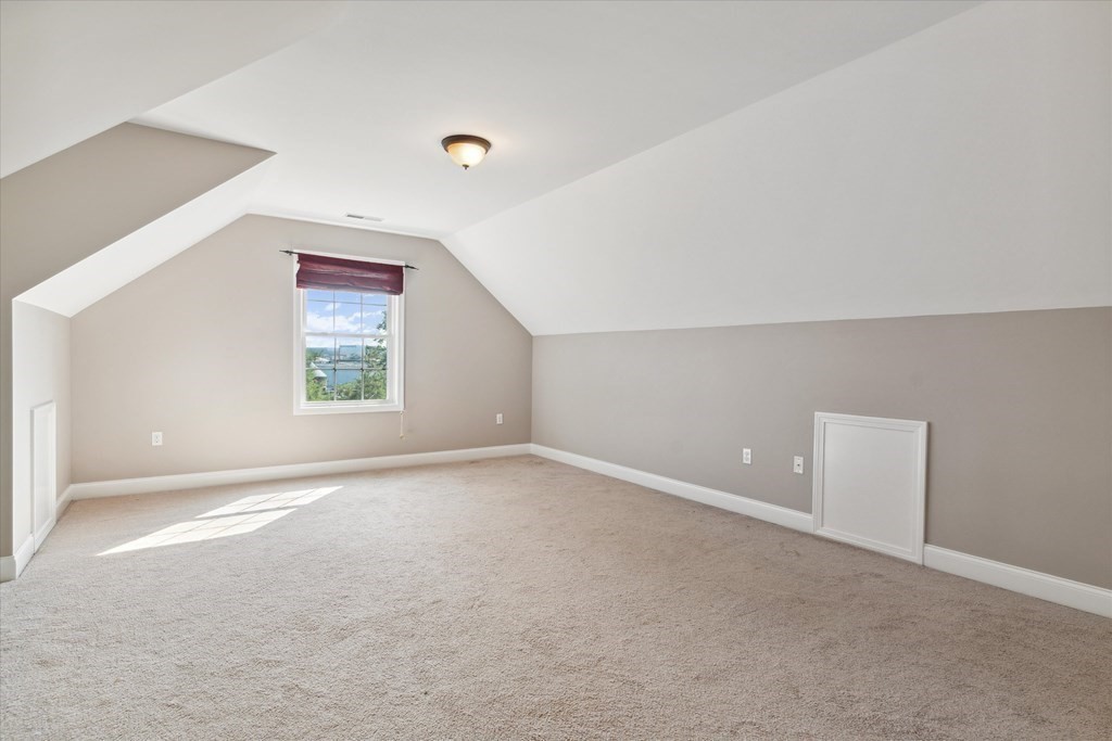 19 Benjamin Lane Reading, MA 01867 - Photo 30 of 42