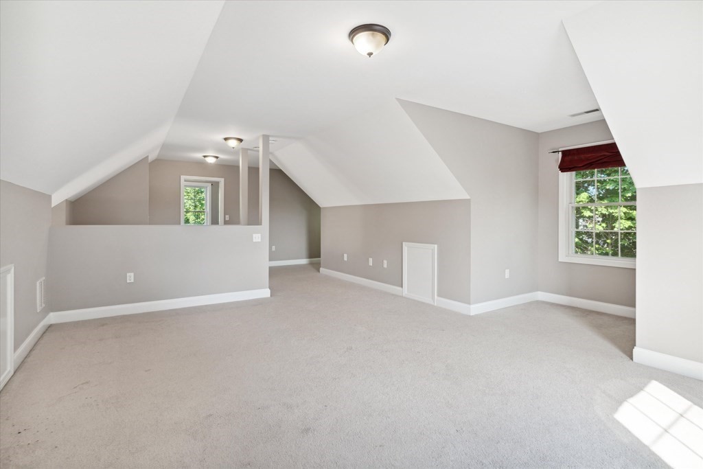 19 Benjamin Lane Reading, MA 01867 - Photo 31 of 42