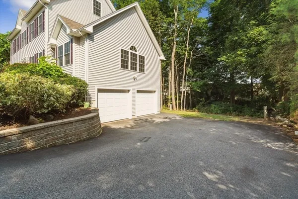 $5,850 | 19 Benjamin Lane, Reading, MA 01867