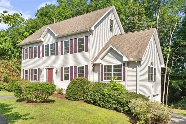 $5,850 | 19 Benjamin Lane, Reading, MA 01867