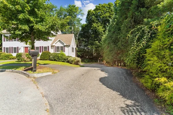 $5,850 | 19 Benjamin Lane, Reading, MA 01867