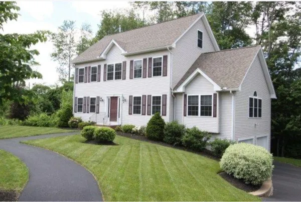 $5,850 | 19 Benjamin Lane, Reading, MA 01867