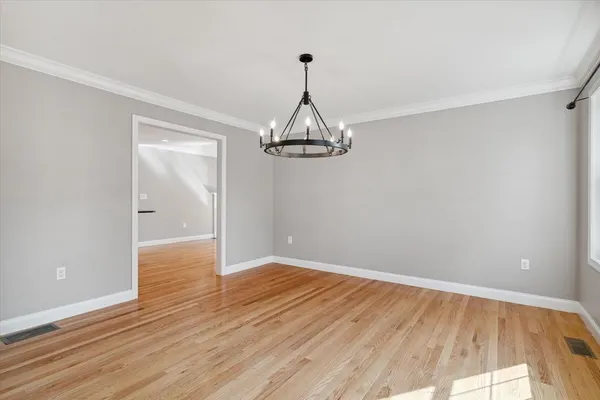 $5,850 | 19 Benjamin Lane, Reading, MA 01867