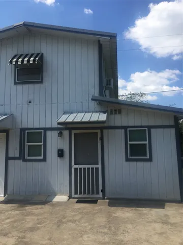 $1,100 | 3818 Hamid Boulevard, Fresno, TX 77545