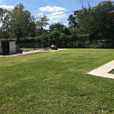 $1,100 | 3818 Hamid Boulevard, Fresno, TX 77545