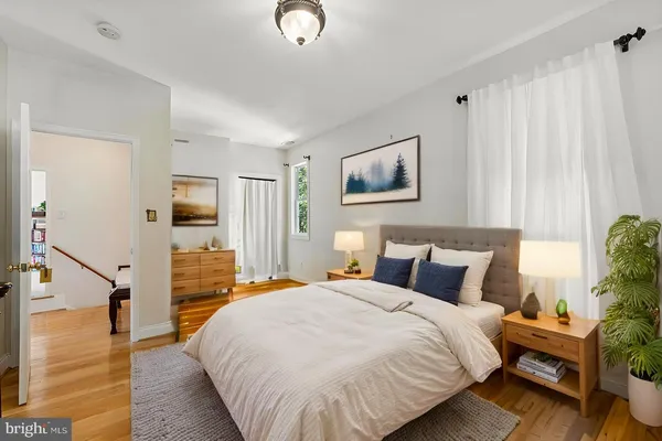 $980,000 | 2034 Shirlington Road, Arlington, VA 22204