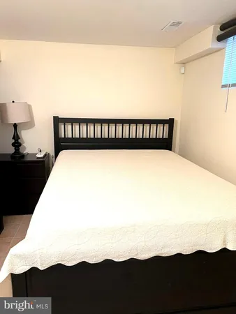 $980,000 | 2034 Shirlington Road, Arlington, VA 22204