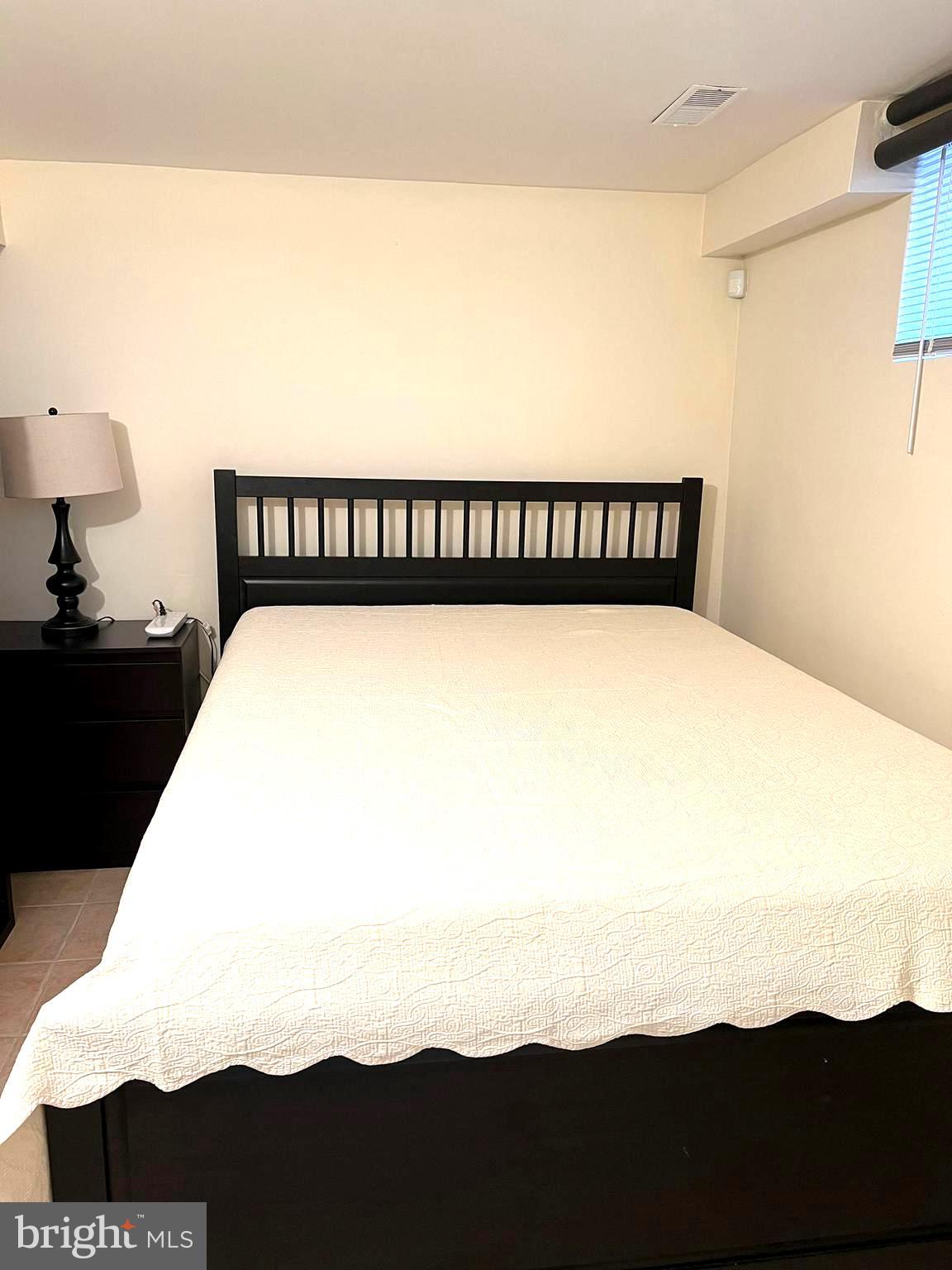 2034 Shirlington Road Arlington, VA 22204 - Photo 29 of 43 Sleeping quarters in LL