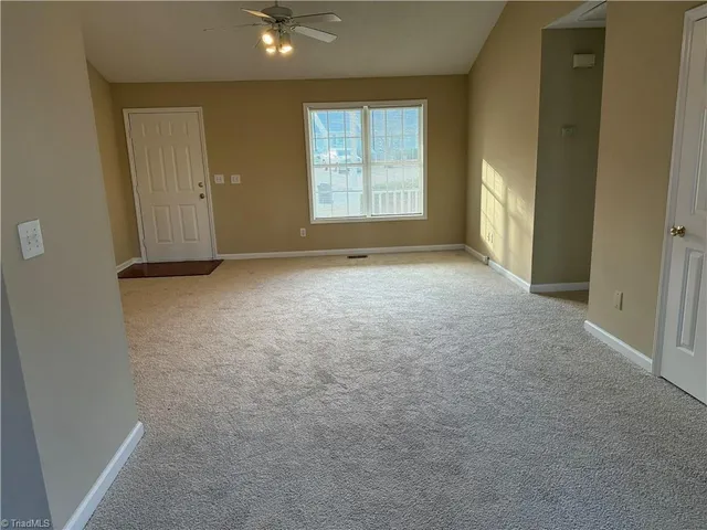 $275,000 | 3007 Brookrun Drive, Jamestown, NC 27282