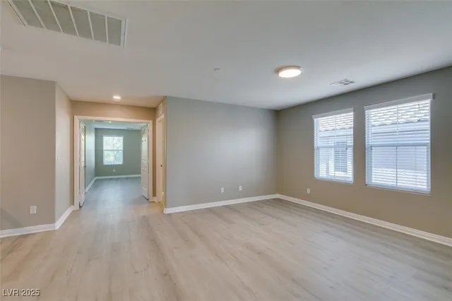 $2,700 | 137 Littlestone Street, Henderson, NV 89074