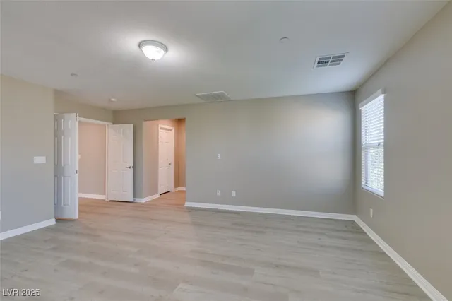 $2,700 | 137 Littlestone Street, Henderson, NV 89074