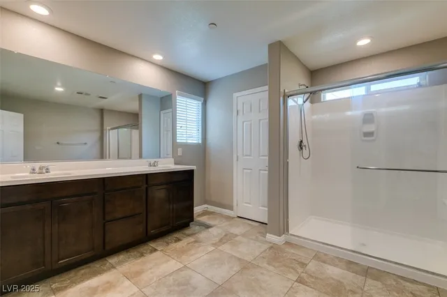 $2,700 | 137 Littlestone Street, Henderson, NV 89074