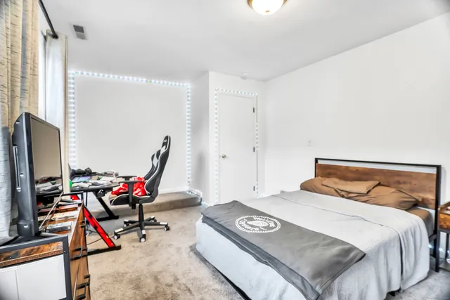 $330,000 | 751 West Main Street, Unit G, Cheshire, CT 06410