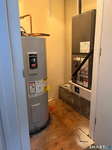 $329,900 | 751 West Main Street, Unit G, Cheshire, CT 06410