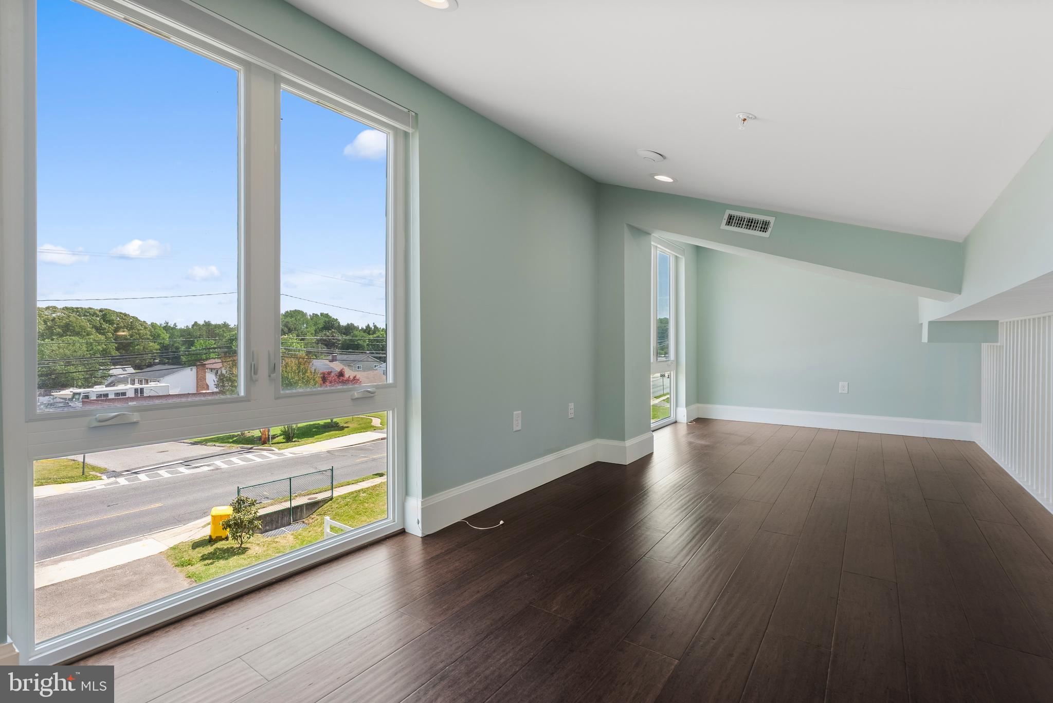 1307 Odenton Road Odenton, MD 21113 - Photo 21 of 37