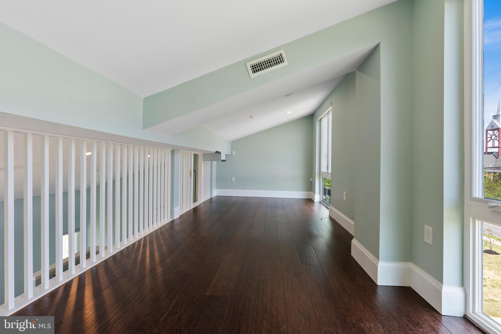 1307 Odenton Road Odenton, MD 21113 - Photo 22 of 37