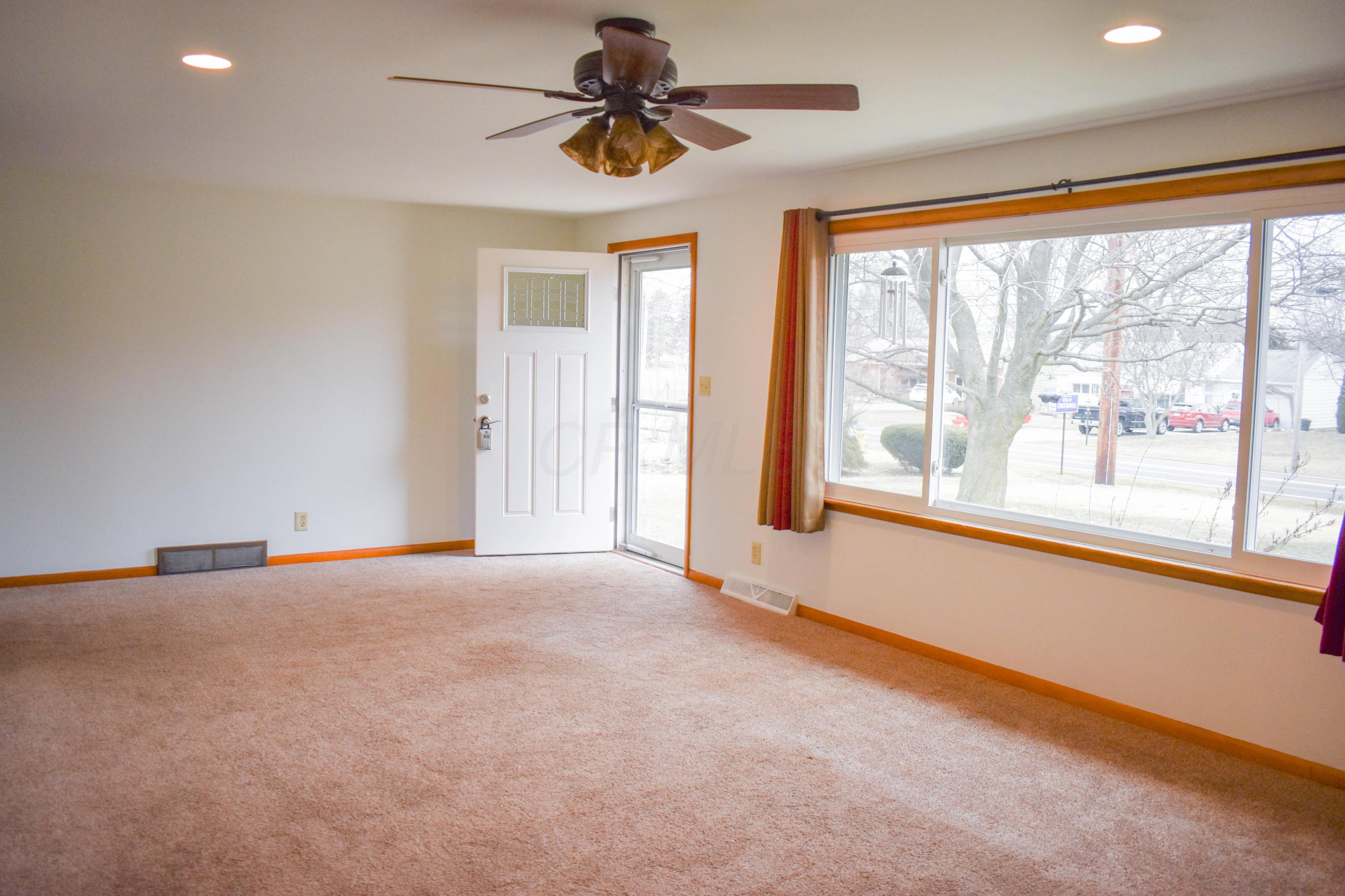142 South Home Road Mansfield, OH 44906 - Photo 5 of 32