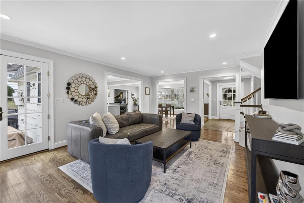 9815 Belinder Road Leawood, KS 66206 - Photo 21 of 81