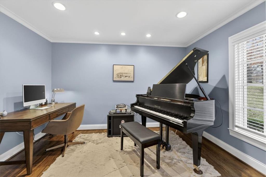 9815 Belinder Road Leawood, KS 66206 - Photo 23 of 81