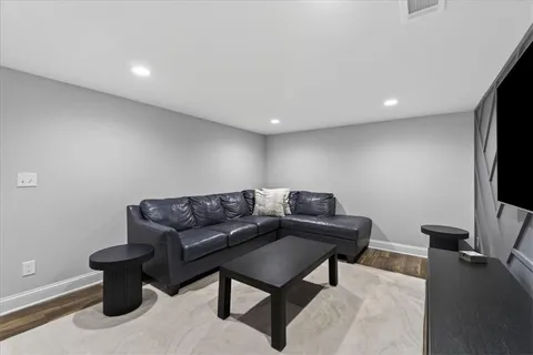 $1,300,000 | 9815 Belinder Road, Leawood, KS 66206