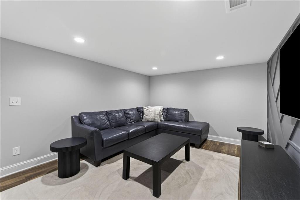 9815 Belinder Road Leawood, KS 66206 - Photo 55 of 81