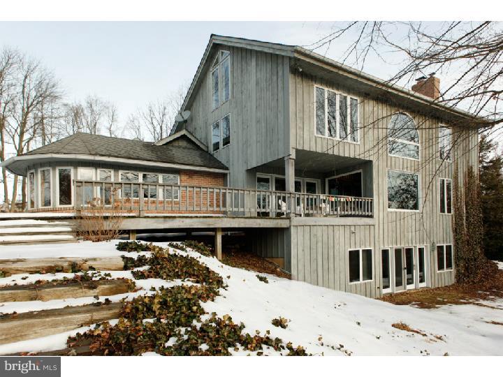 969 Spring Hill Road Riegelsville, PA 18077 - Photo 1 of 24