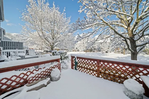 $475,000 | 4 F Franklin Square, Unit 4F, Randolph, MA 02368