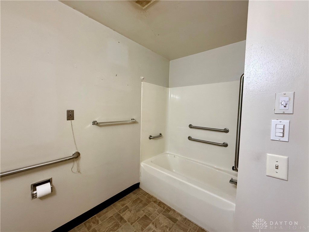 5435 East Westbrook Road Clayton, OH 45315 - Photo 27 of 90