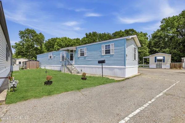 $135,000 | 48 Pne Crk Villiage, Hazlet, NJ 07730