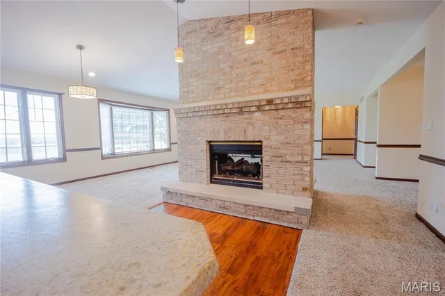 $485,100 | 8620 Highway 163, Belleville, IL 62223