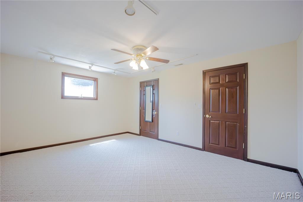 8620 Highway 163 Belleville, IL 62223 - Photo 28 of 49