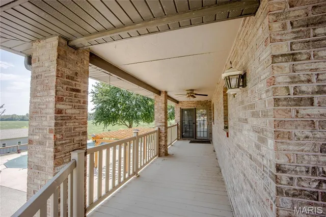 $485,100 | 8620 Highway 163, Belleville, IL 62223