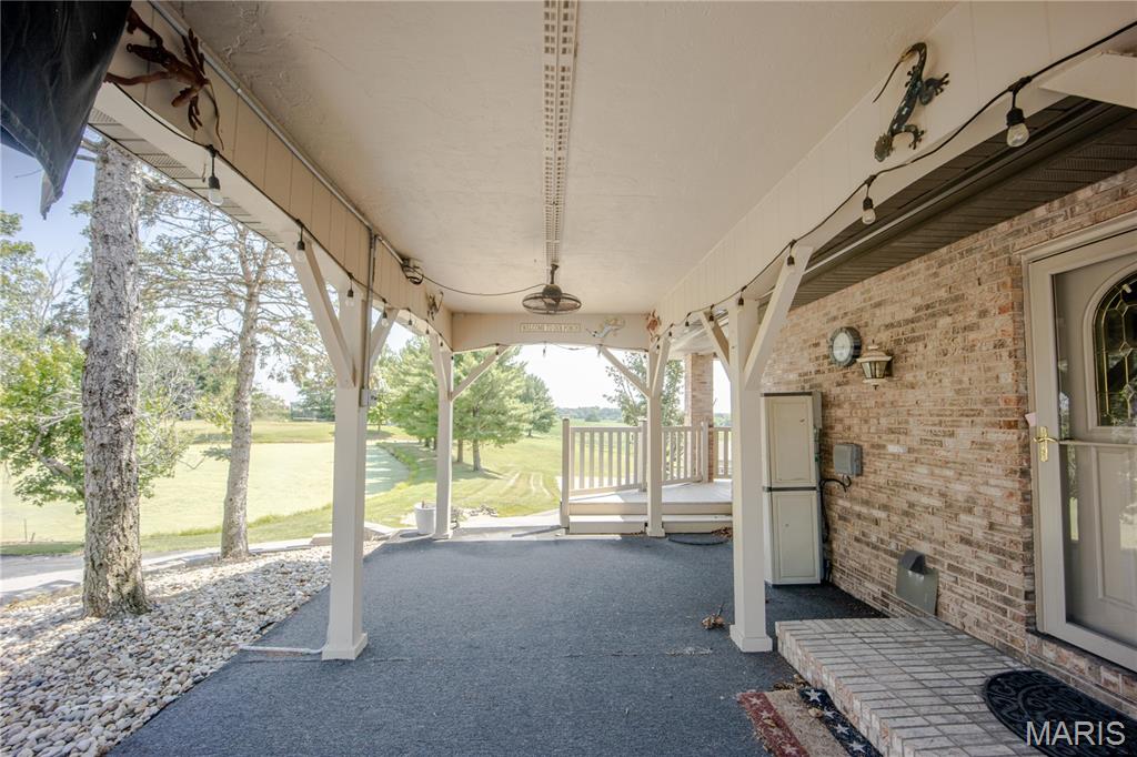 8620 Highway 163 Belleville, IL 62223 - Photo 42 of 49