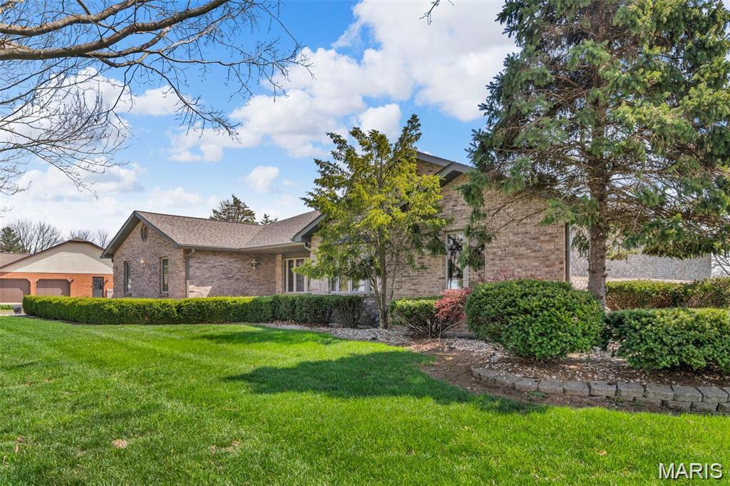 8620 Highway 163 Belleville, IL 62223 - Photo 44 of 49