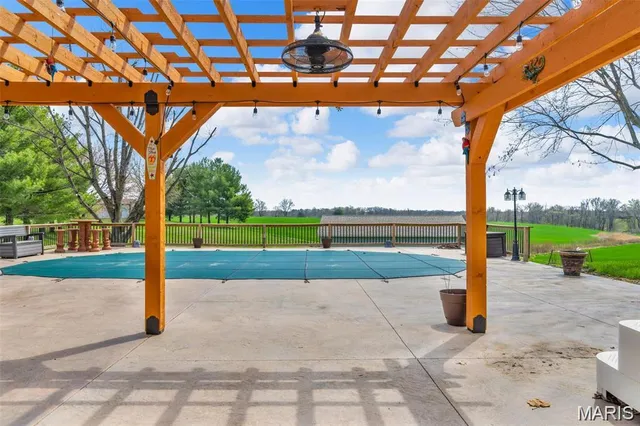 $485,100 | 8620 Highway 163, Belleville, IL 62223