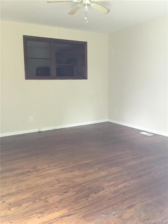 2500 Thornton Road Charlotte, NC 28208 - Photo 8 of 8 Gallery Image 8