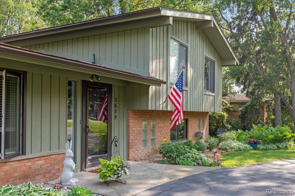2689 Roseview Drive Rochester Hills, MI 48306 - Photo 5 of 74