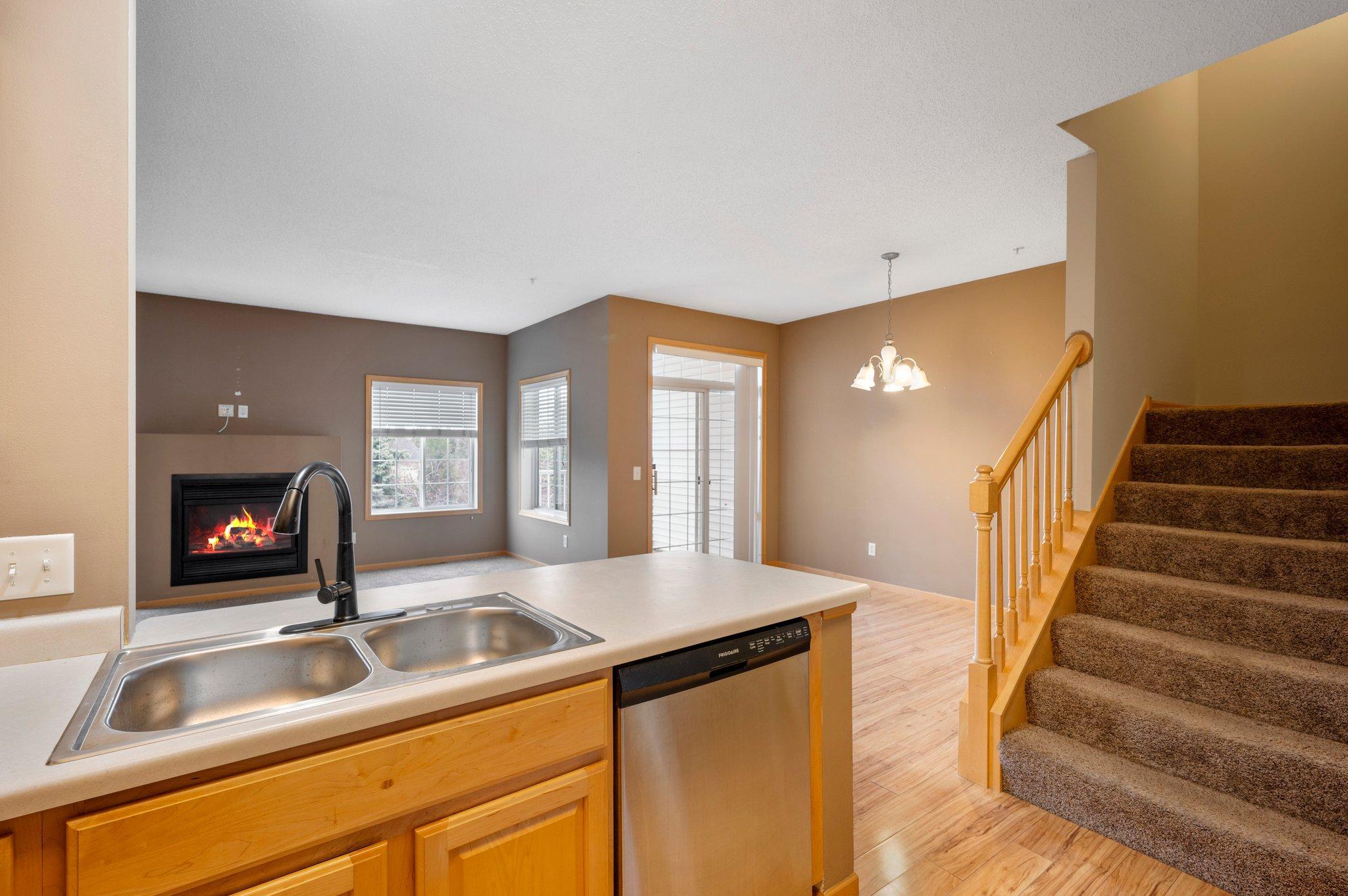 6554 Merrimac Lane North Maple Grove, MN 55311 - Photo 7 of 20