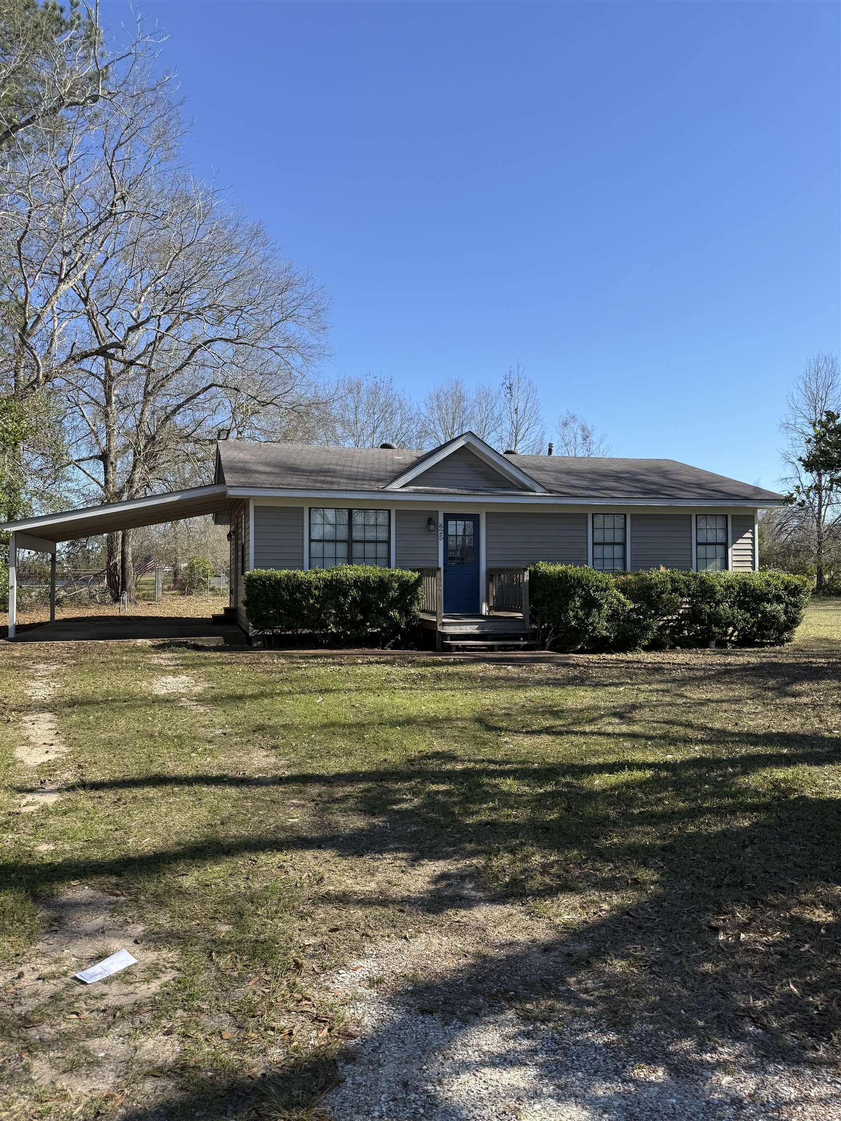 625 South 3rd Street Silsbee, TX 77656 - Photo 1 of 16