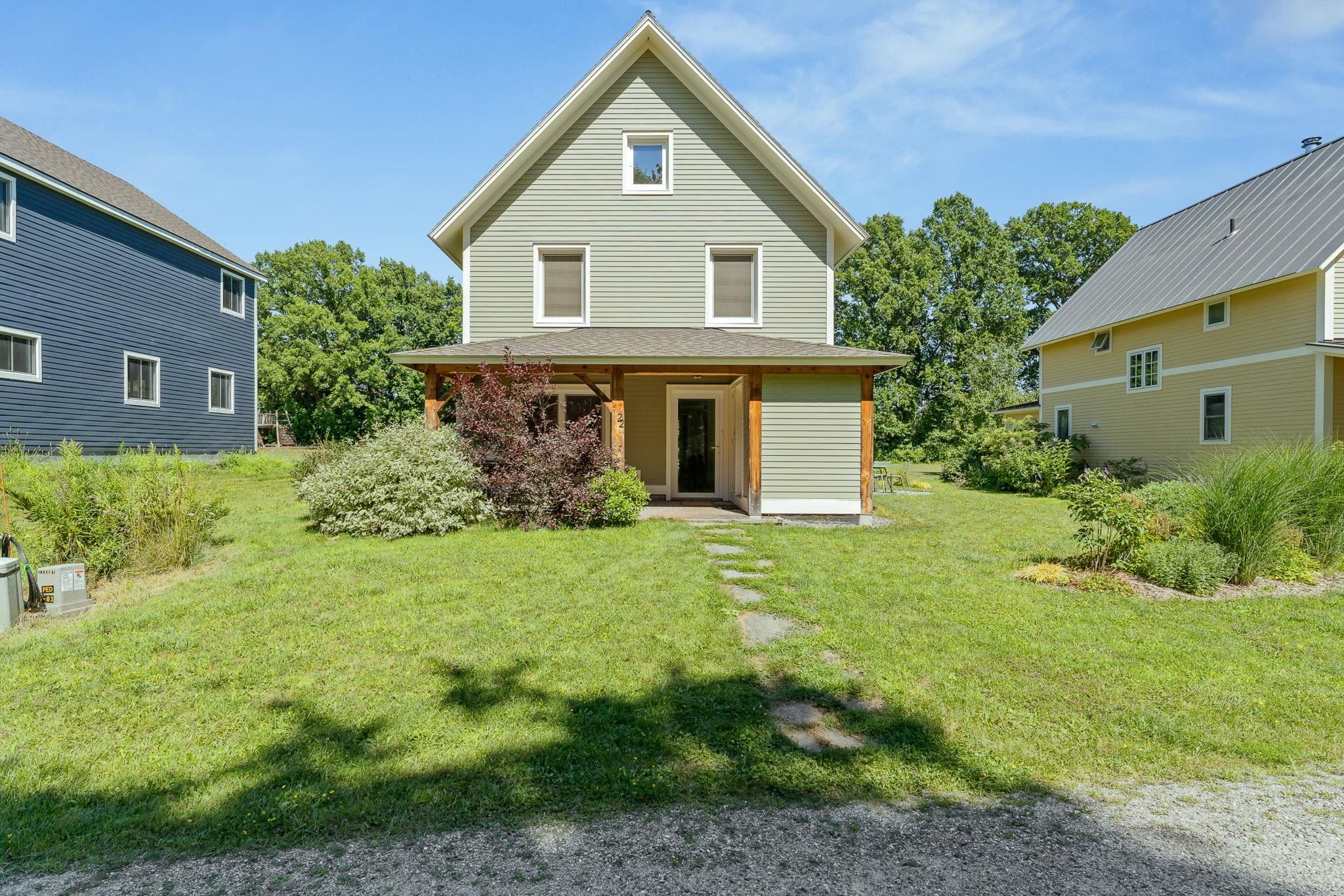 22 Common Way Charlotte, VT 05445 - Photo 33 of 42