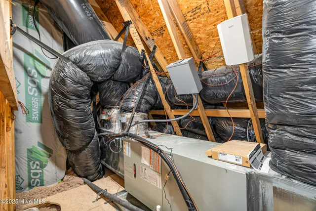 $319,995 | 102 Bella Place, La Grange, NC 28551