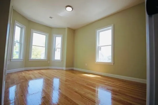 $4,250 | 85 Millet Street, Unit 85, Boston, MA 02124