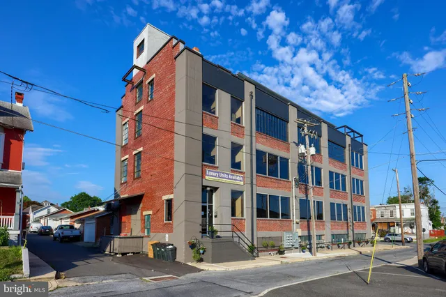 a front view of a building