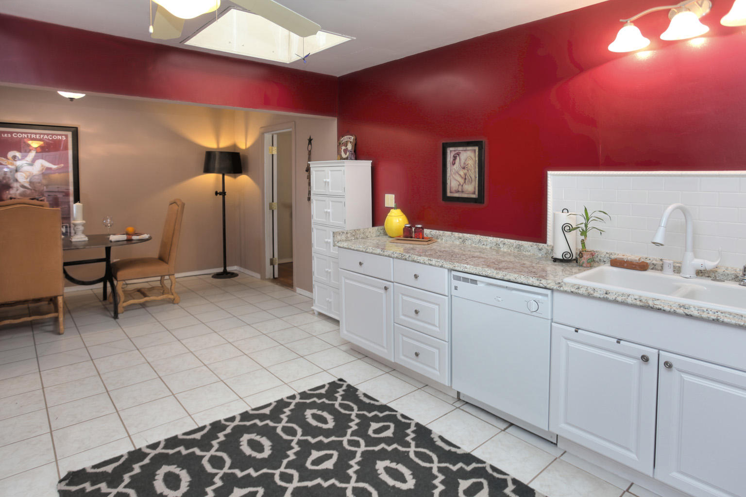 4084 Foothill Road Santa Barbara, CA 93110 - Photo 5 of 18 Kitchen