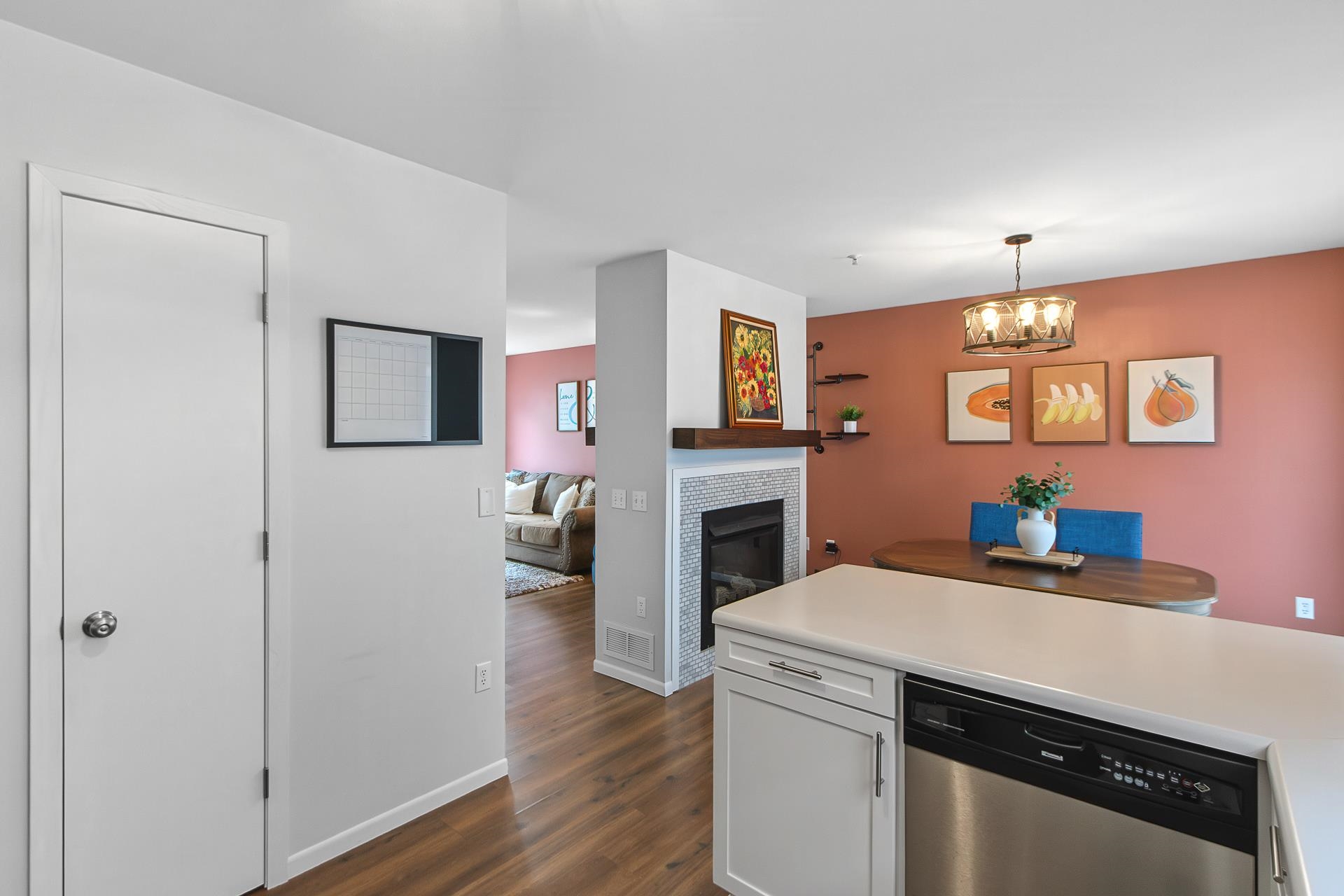 6649 Raymond Road, Unit 10 Madison, WI 53711 - Photo 18 of 39 Gallery Image 18
